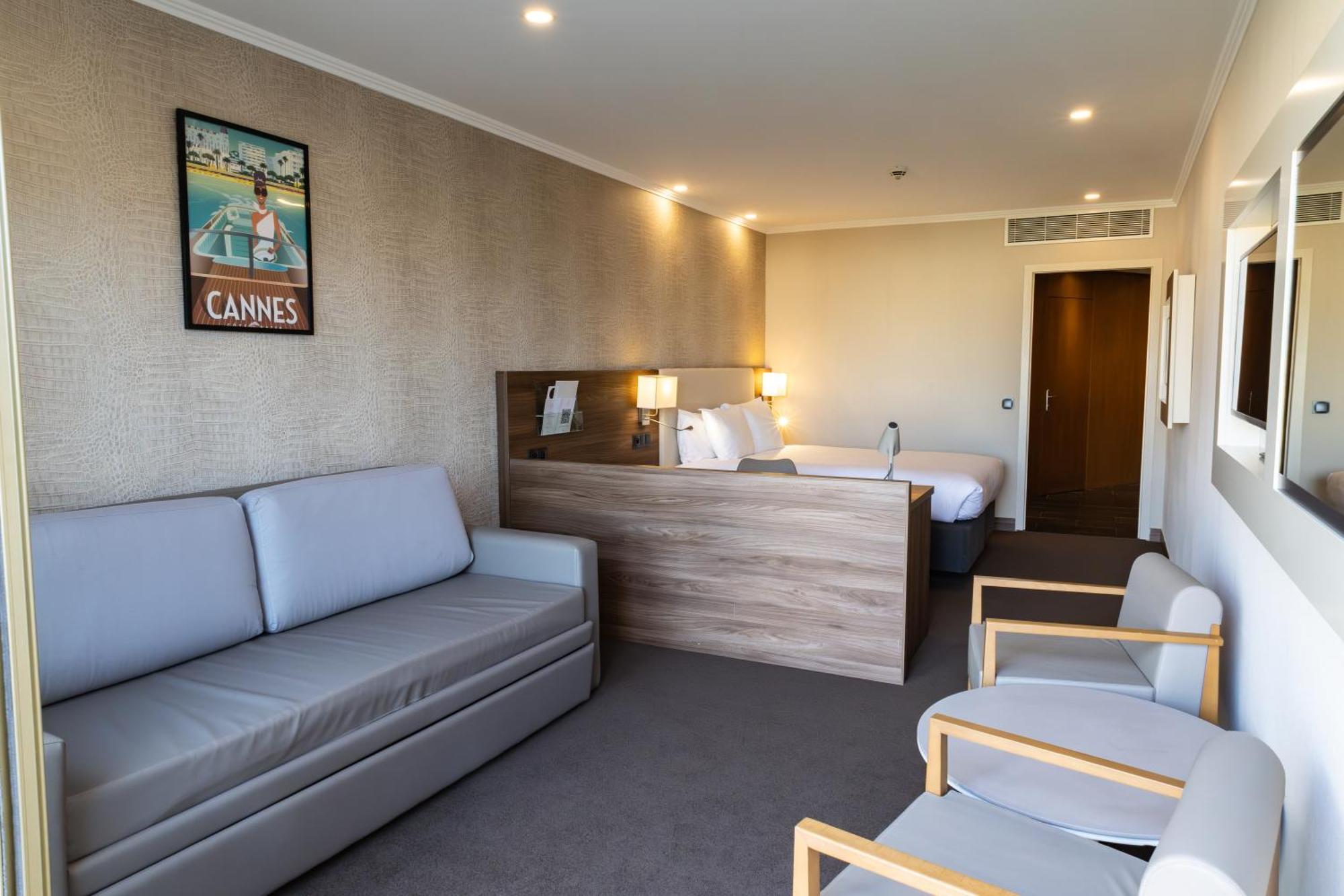 Luxotel Кан Екстериор снимка